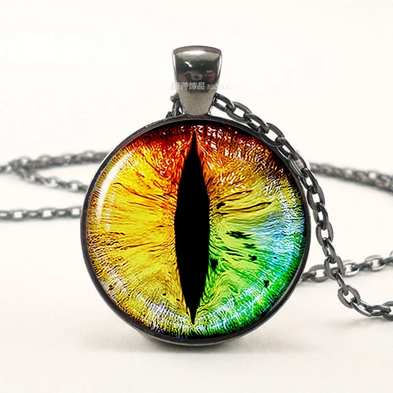 Evil Dragon Eyes Balck Chain Necklace Eye of Sauron Glass Cabochon Pendant Men Women Vintage Jewelry Statement Necklace