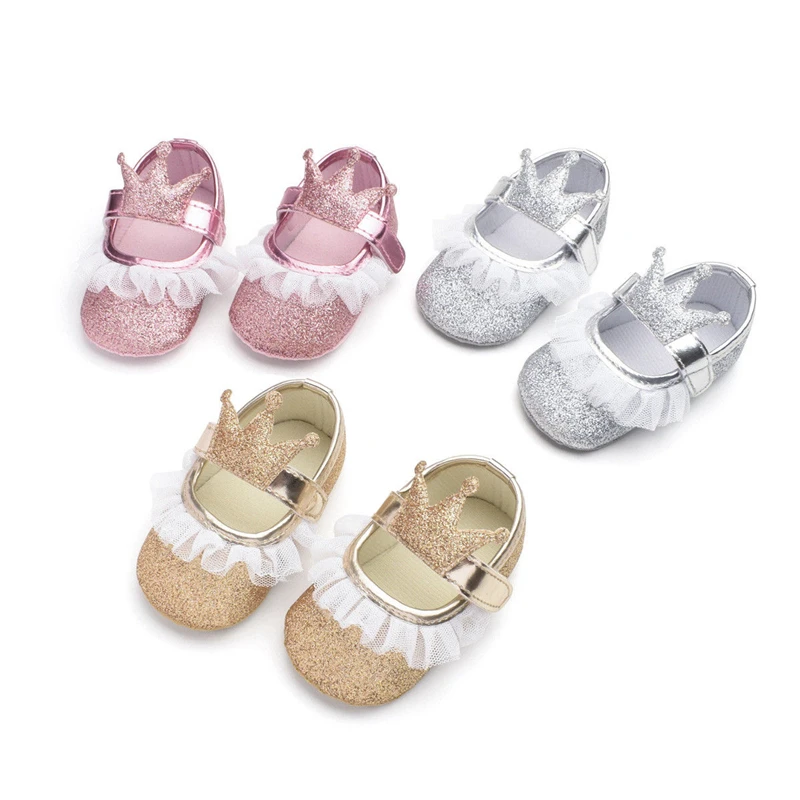 

Lovely Baby Girls Shoes Crown Newborn Baby Girl Crib Shoes Soft Princess Infant Girl Lace Soft Soled Non-slip Footwear Prewalker