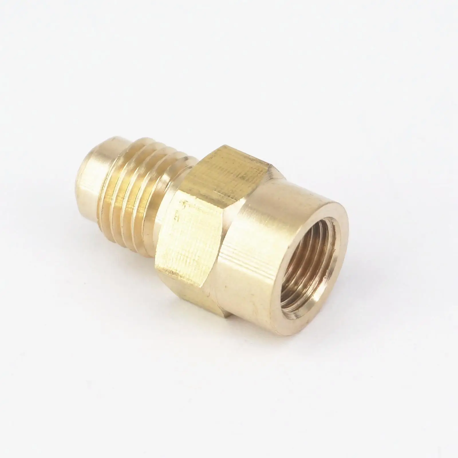 Ajuste de tubo OD 1/4 " - 1/8" NPT hembra de latón SAE 45 grados, conectores de adaptadores de tubería 1000 PSI