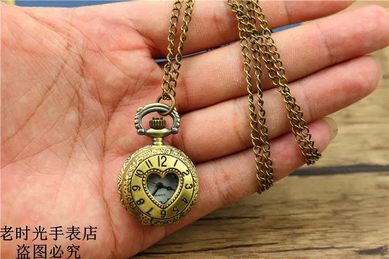 2019 NAZEYT wholesale buyer price good quality new bronze classical antique retro vintage heart pocket watch necklace hour clock