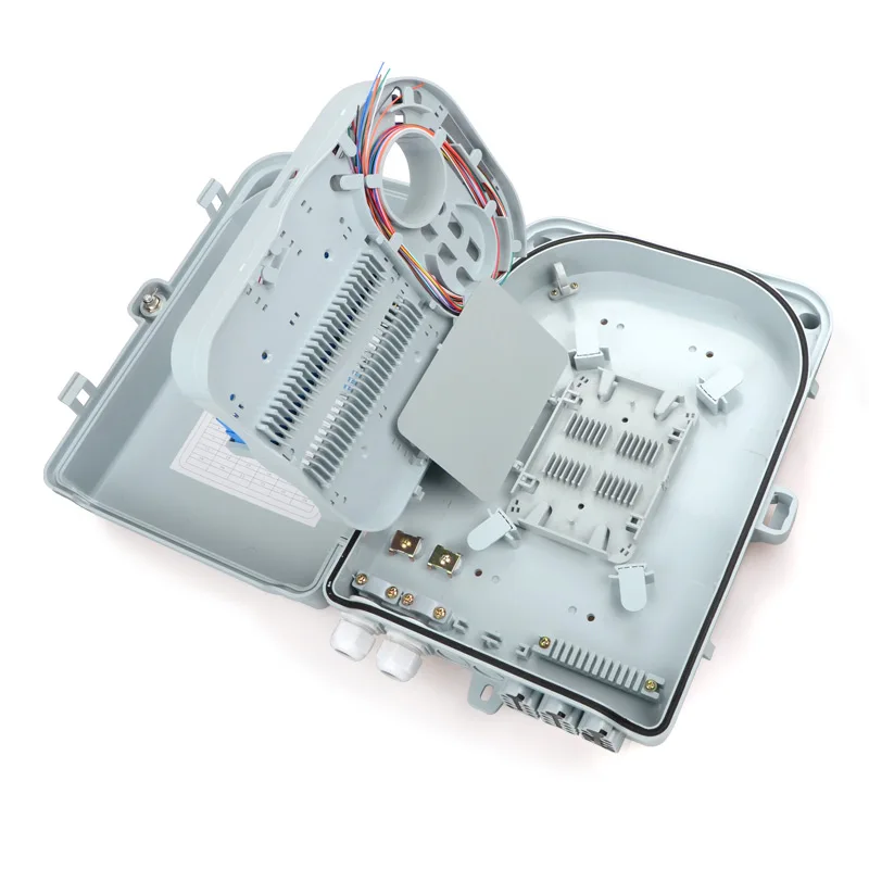 صندوق 24 Core ODP FDB NAT FTTH مع محول SC UPC APC ضفيرة 1 : 16 صندوق توزيع الألياف الضوئية OTB الفاصل