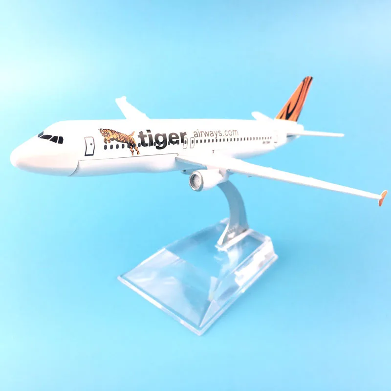 JASON TUTU 16cm Tiger Airways Airbus A320  Airplane Model Airplane Diecast Metal 1/400 Scale Planes