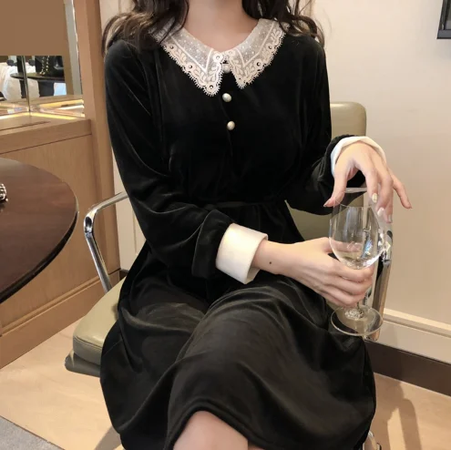 Little Black Dress 2022 Design Women Fashion Long Sleeve Casual Cute Sweet Girls White Lace Patchwork Vintage Midi Velvet Dress