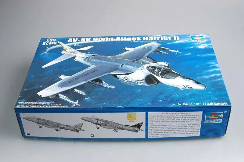 

Trumpeter 1/32 02285 AV-8B ночная атака Harrier II