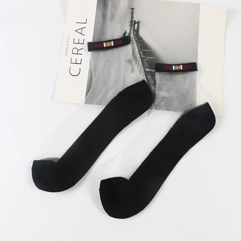 DONG AI Crystal Silk Cotton Transparent Thin Socks Fashion Summer Cool Men Street wear Anti-deodorized Meias Masculino