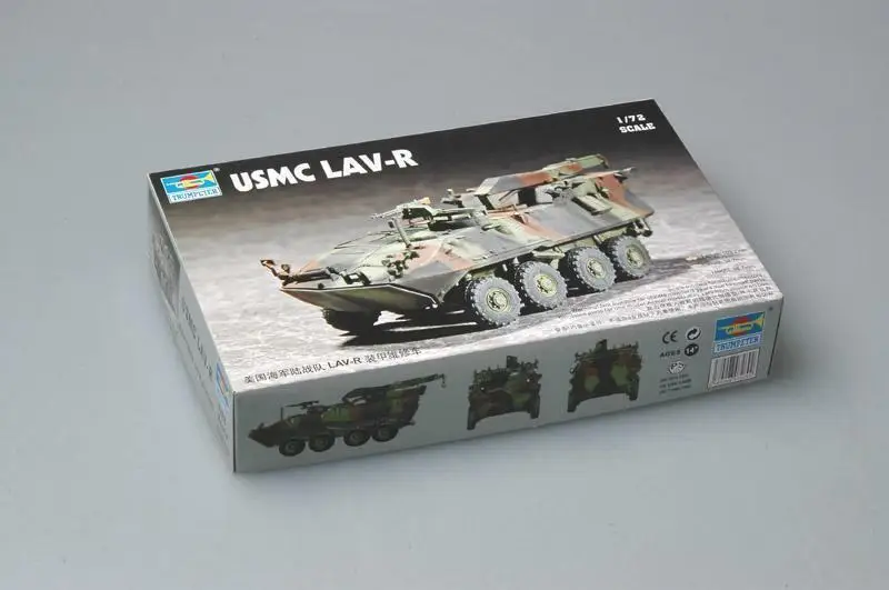 Trumpeter 1/72 07269 USMC Light Armored (LAV-R)