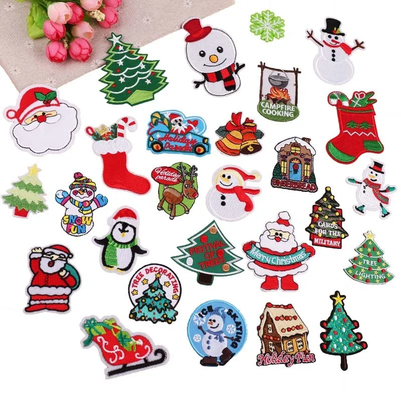 PGY 1PGY New Years Gift Christmas Patches for Clothes Iron on Santa Snowman Embroidery Patch Coat Jackets Appliques Diy Decor