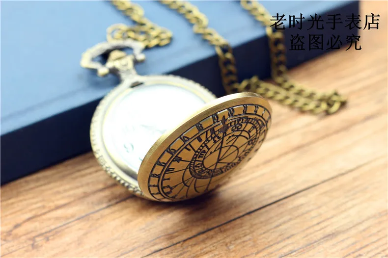 New Retro Vintage Bronze Steampunk Quartz Necklace Pendant Chain Clock Pocket Watch Men Women high quality antique Flip watch