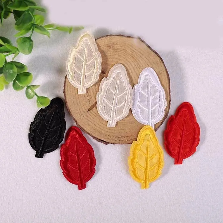 PGY high quality Embroidery feather curtain Patches Iron On Stickers  Umbrella Appliques Cute Patches For Stickers Badges