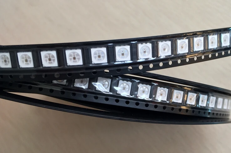 5V SK6812 LED 5050 SMD RGB SK6812 LED Chip;Digital RGB Full Color;4pins SMD 5050 RGB built-in IC;0.3W,60mA;SOP-4;1000pcs/bag