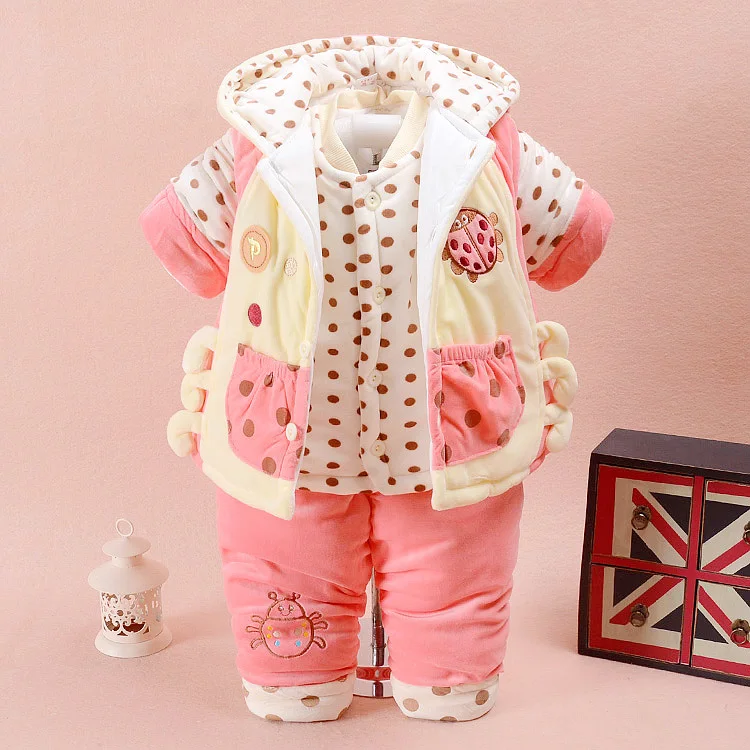 

2023 Fall Winter Infant Kids Clothing 3 Pcs Suit Newborn Firefly Cartoon Clothes Suit Baby Cute Vest Jacket + Tops + Pants X206