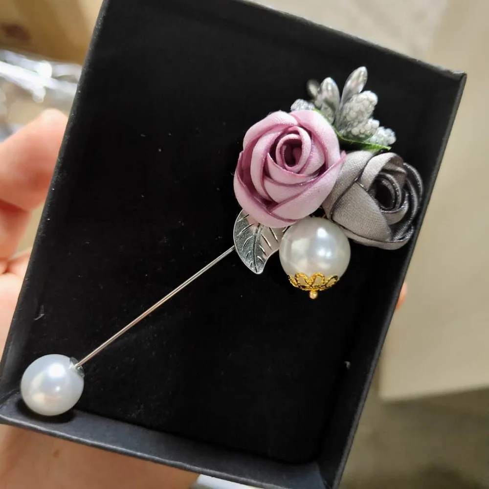 Fashion Ladies Cloth Art Fabric Flower Pearl Brooch For Women Cardigan Shirt Shawl Suit Lapel Pins Wedding Jewelry Accessories