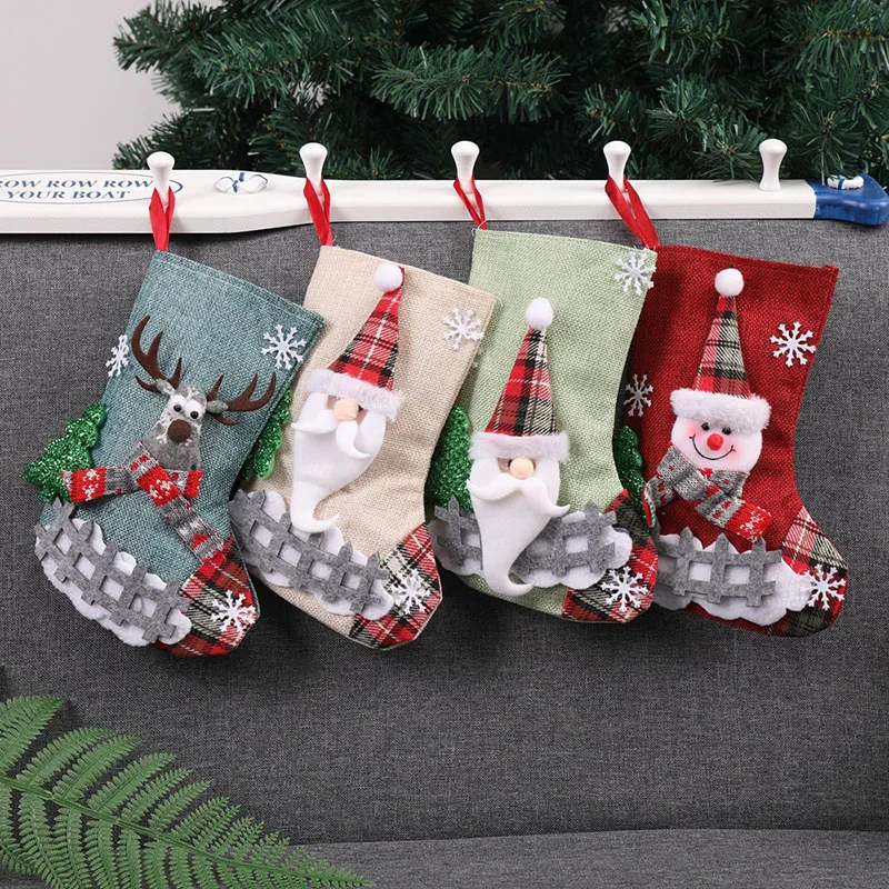 

10 Pcs / Lot Santa Claus Elk Snowman Style Christmas Xmas Socks Stockings Decorations Christmas Candy Sock Gift Bags for Tree