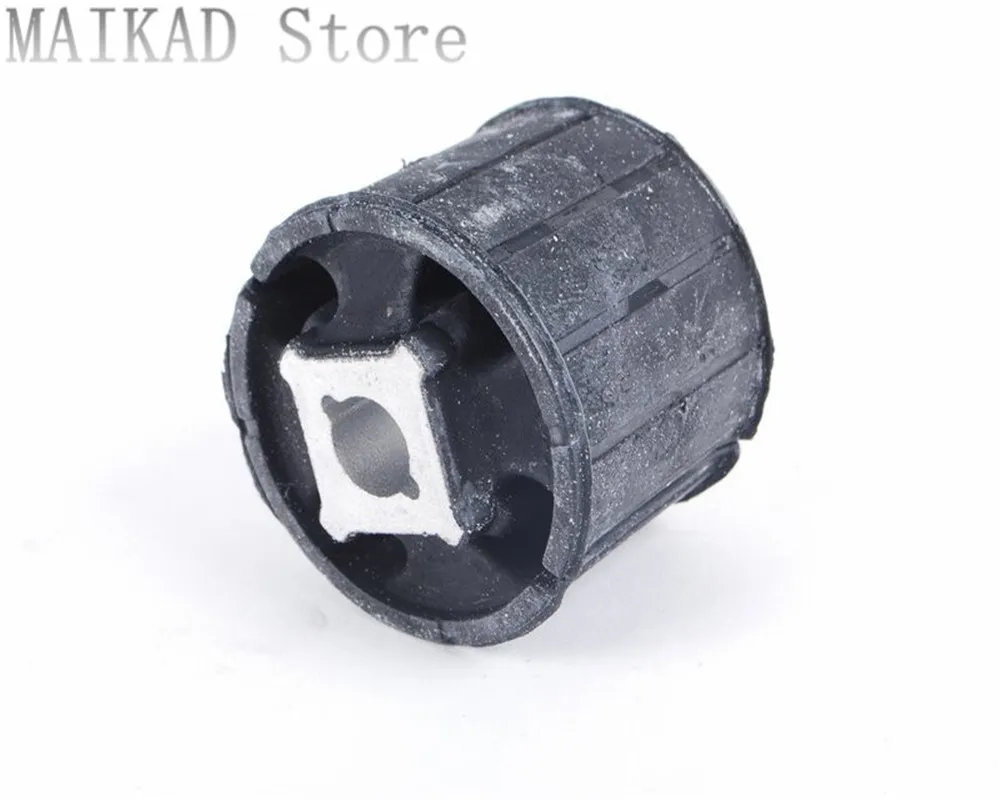 

Suspension Lateral Link Bushing Rear Lower Inner for BMW E60 E61 520i 523i 525i 530i 525d 535d 540i 545i 550i 33176767525