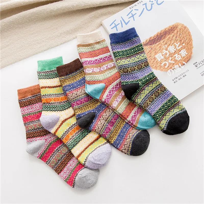 Winter New Products Warm Thicken National Wind Women\'s Wool Medium Tube Socks Factory Wholesale 5 Pairs
