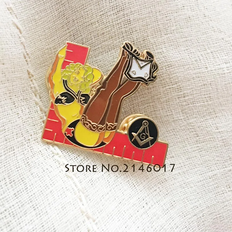 Freemason Soft Enamel Pins and Brooch Masons Ladies of the Lodge Blonde Pin-Up Girl Model Sexy Red Yellow Masonic Lapel Pin