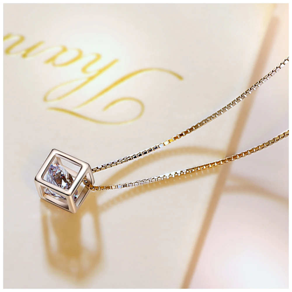 DreamCarnival 1989 Hot Selling Collar Mujer Elegant Crystal CZ Cube Design Sterling Silver Jewelry 925 Pendant Women V00408H