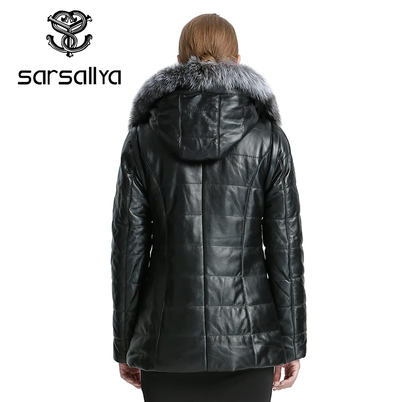 SARSALLYA Women Leather Jacket Coat Winter Warm Overcoat Natural Fox Fur Coat Detachable Jacket Real Fur Female Casual Women