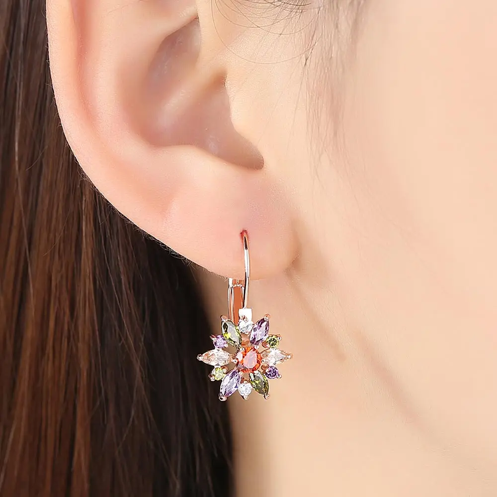 Beiver Brand 4 Color Crystal Flower Stud Earrings For Women 2017 Bijoux Vintage Love Wedding Earring Statement Jewelry