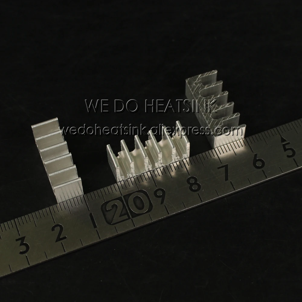 WE DO HEATSINK 20pcs 8x22x10mm Aluminium Epoxy Attach On Heatsink Transistor With Straight Fins For DIPS