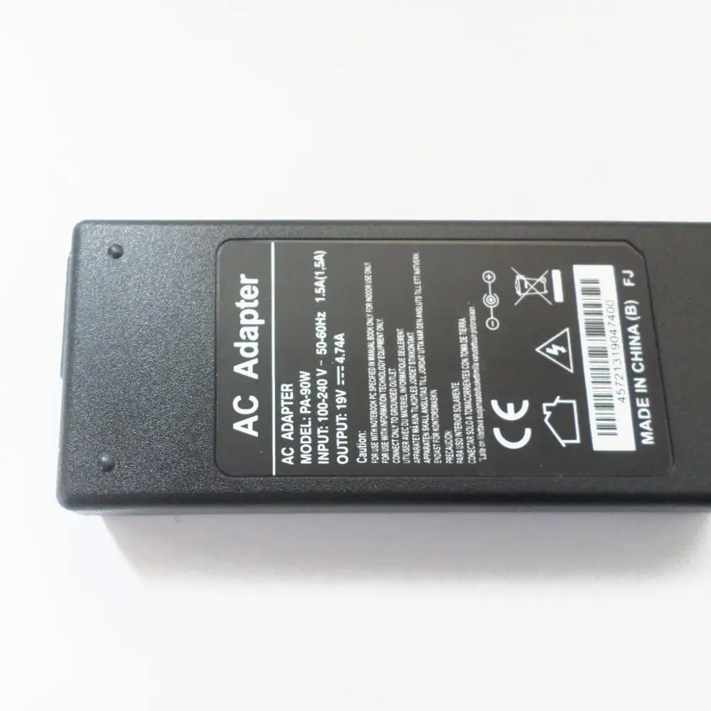 อะแดปเตอร์ AC สำหรับ TOSHIBA C855D C855D-S5232 C855D-S5235 C855D-S5237 C855D-S5238 1135-S155 L650 L850 19V 90W Battery Charger