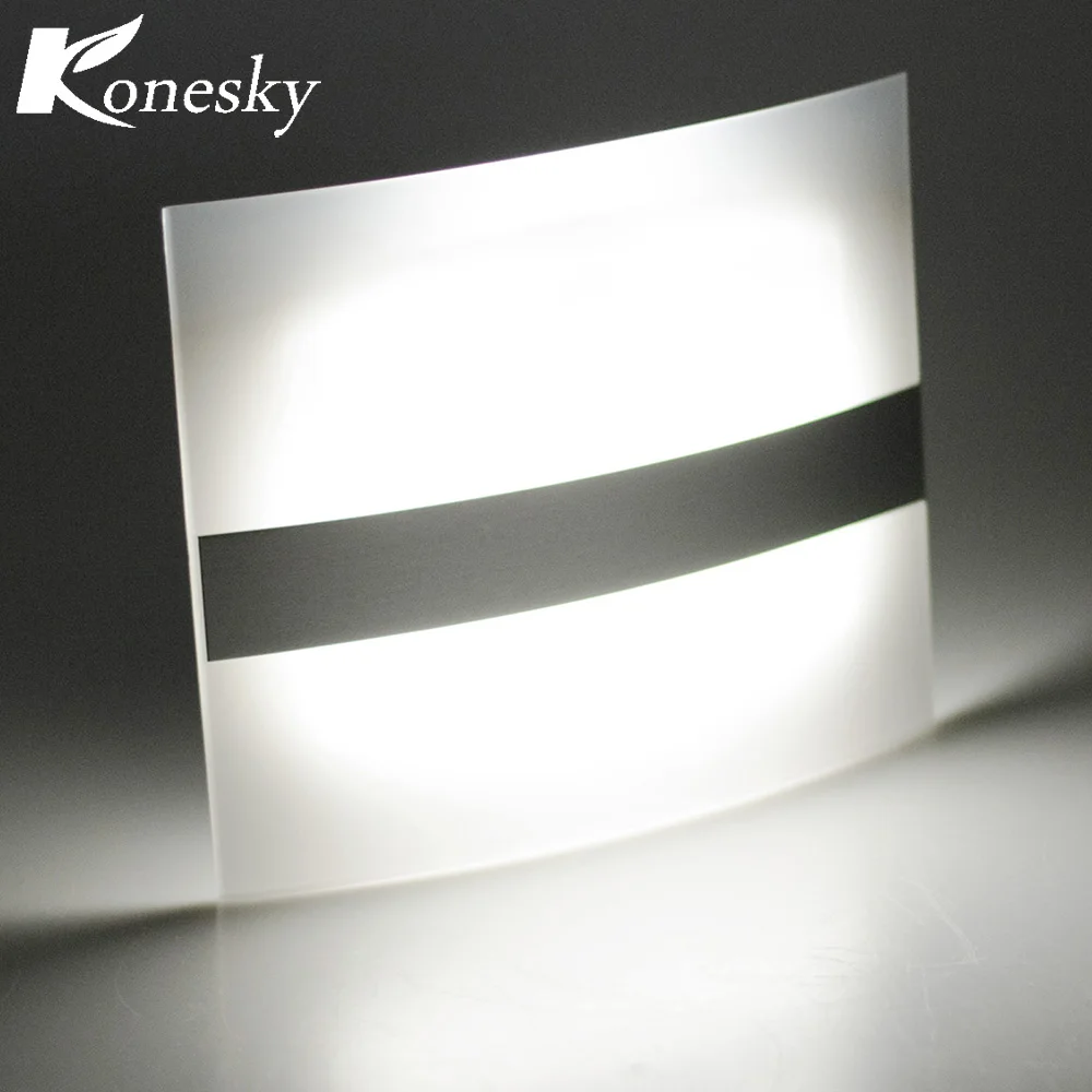 

Night Light Auto Wall Lamp Motion Sensor Wall Sconce light Battery Operated Wireless for Bedroom Hallway Cabinet Kitchen Closet