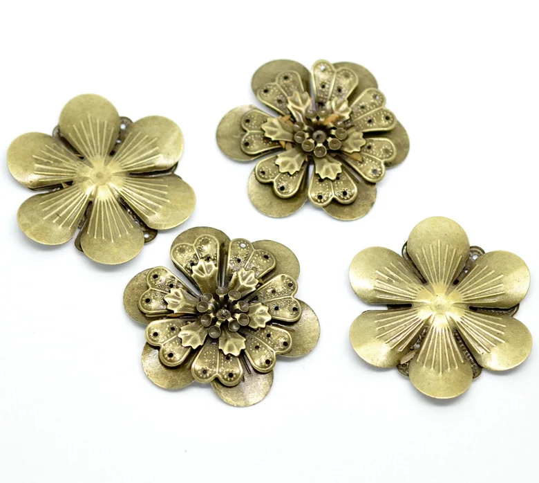 DoreenBeads 10 antyczny brąz filigranowe ozdoby kwiatowe ustalenia 4.9x4.5cm (może pomieścić SS10 rhinestone) (B18562), yiwu