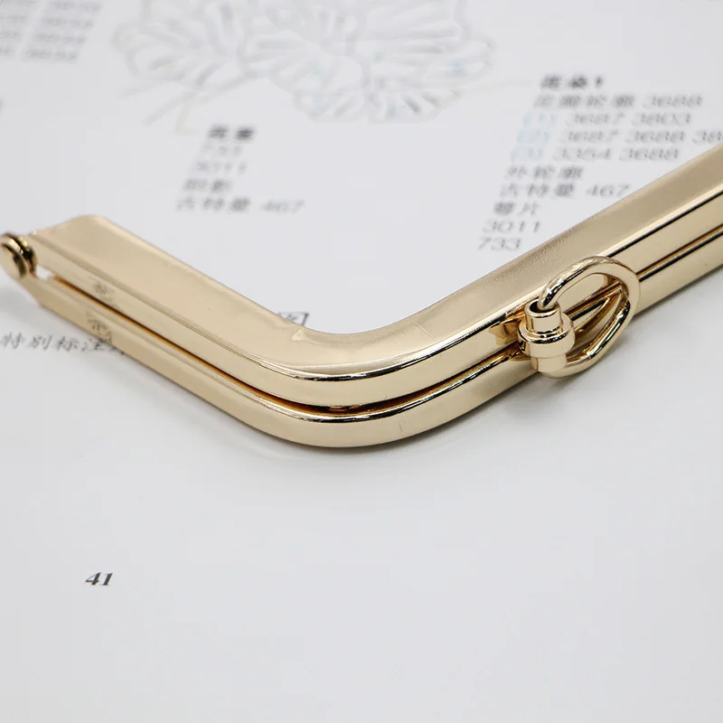 One Piece 20cm Metal Purse Frame Rectangle Bag Hanger DIY Hardware Part And Accessories High Quality Screw Bag Frame