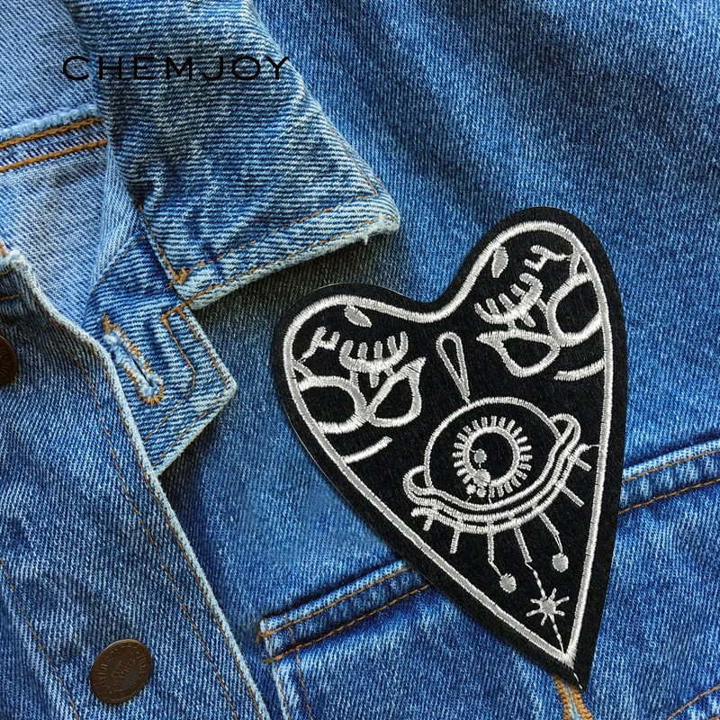 Black Heart with Eyes Patches for Clothes Iron on Patch Sew Fabric Applique Punk Clothes Stickers Accessories Embroidery Badges