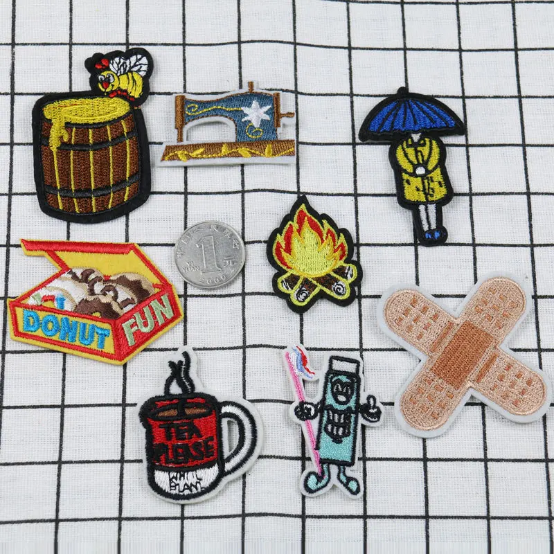 Punk Style Tea Patches Iron On Band-aid Embroidery Children Clothes Appliques Diy Back Rubber Fun Sewing Machine Robot Badges