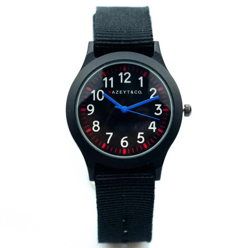 Montre à quartz avec bracelet en nylon noir pour enfant, accessoire de sport pour garçon et fille, cadeau de couleur