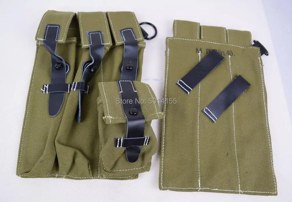 Collectable  German WH Heer MP38 MP40 Ammo Ammunition Magazine Pouch Set