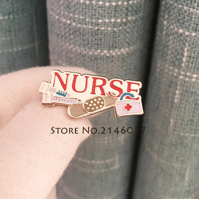 10pcs Hot Sale Doctor Medical Hospital Metal Pins Badge Gift Red Nurse Needle Bandaid First Aid Kit Enamel Lapel Pin and Brooch