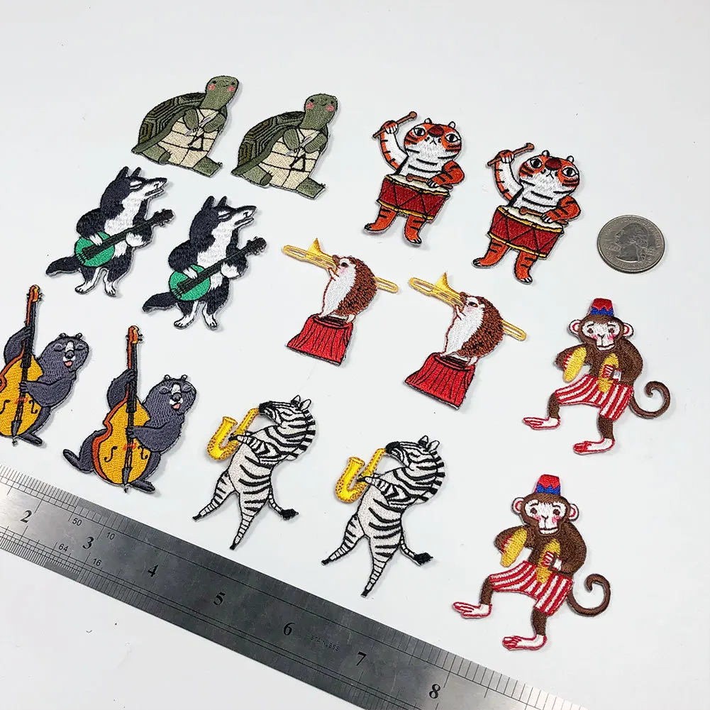 Pgy circo trupe bordado remendos de ferro em desenhos animados tartaruga tigre o lobo ouriço esquilo zebra crianças vestuário decoração