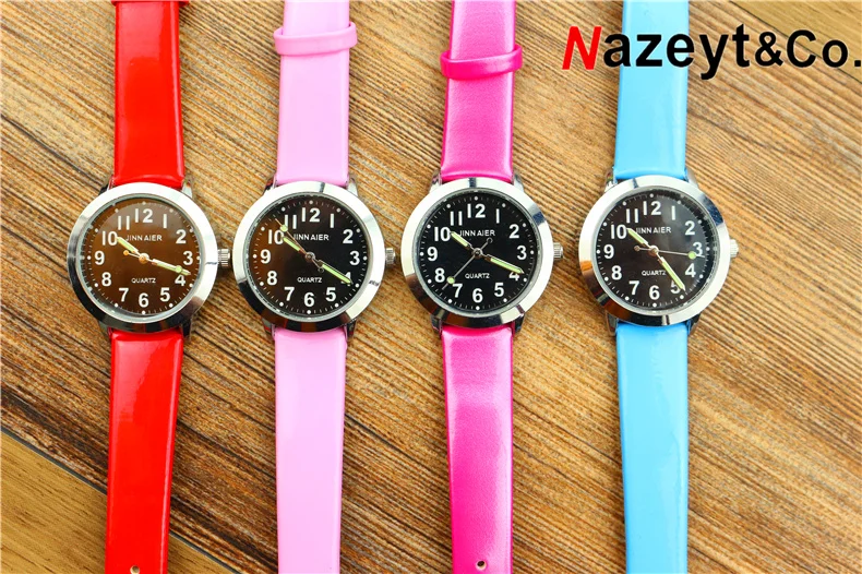 Nazeyt-Reloj de cuarzo negro con diseño simple para niños y niñas, Accesorio luminoso de cuero, regalo