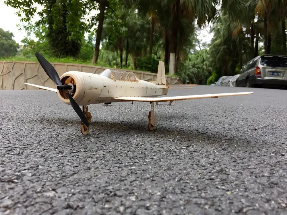 Kit d'avion en bois Balsa découpé au laser pour enfants, mini avion RC, kit de construction de modèles Mentor CJ6, jouets d'extérieur pour enfants, cadeaux