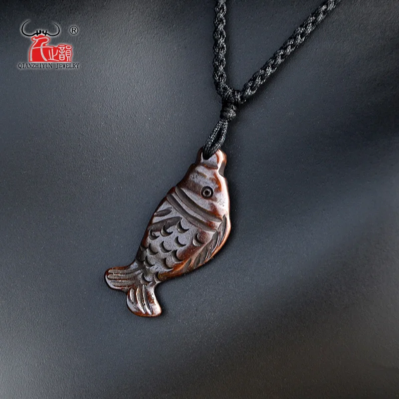 GX079 Hot Sale Natural yak bone necklace New Zealand Maori Tribal necklace women jewelry handmade Fish pendant for surfing