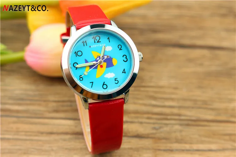 2019 neue angekommene kinder student leder uhr NAZEYT hohe qualität leucht hände flugzeug zifferblatt jungen mädchen quarz Reloj infantil