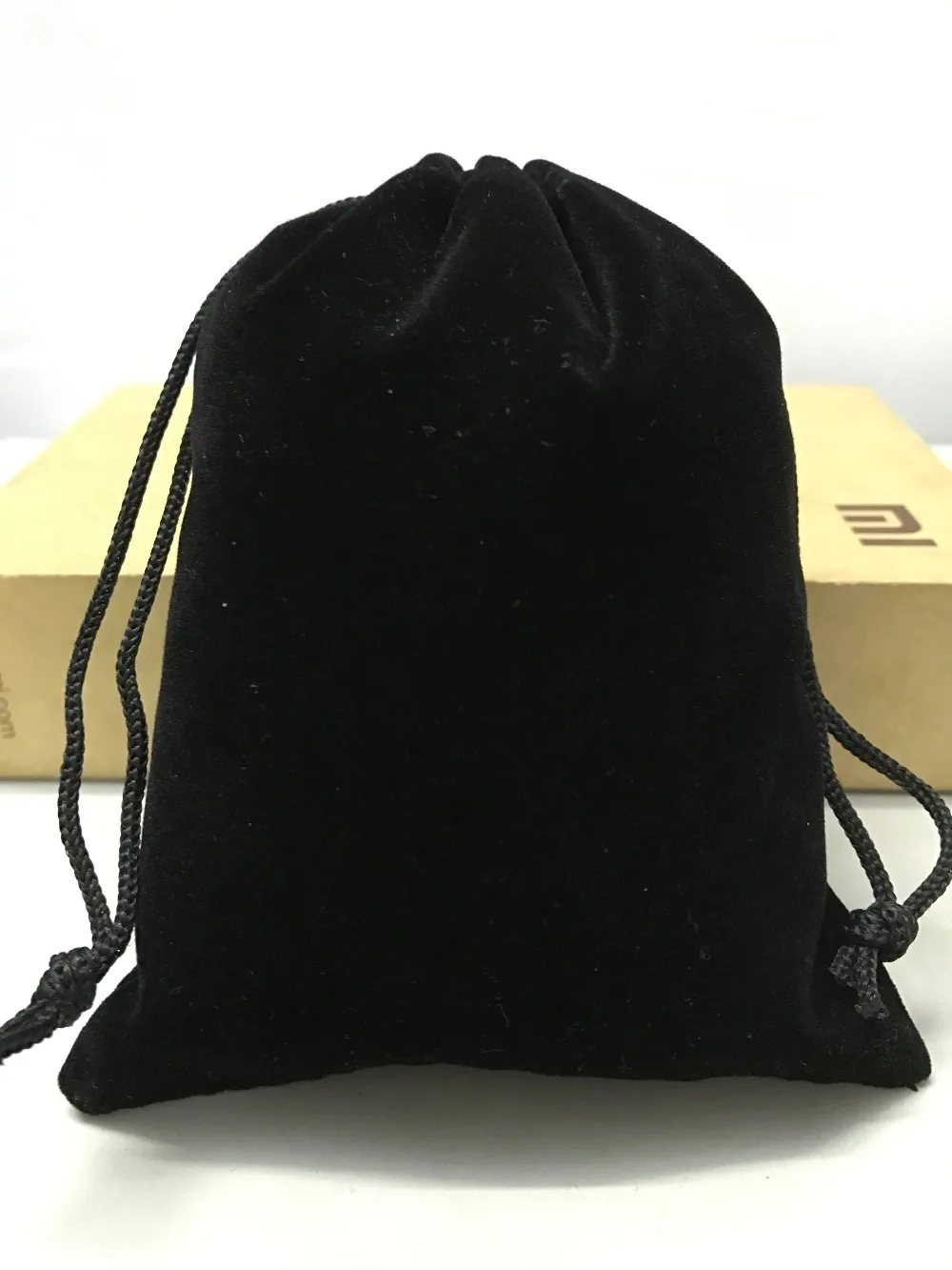 

100pcs Direct Manufacturer drawstring velvet jewelry bag custome 15*17cm black gift velvet pouch for jewelry packaging