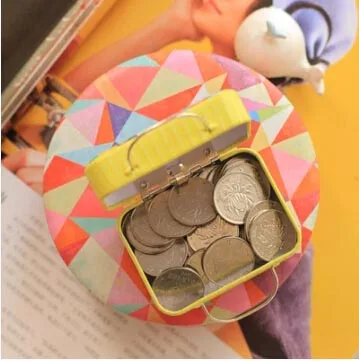 Retro Travel European Suitcase FERRERO  Storage Tin Candy Boxes / Coin Iron Gift Coin Metal Case