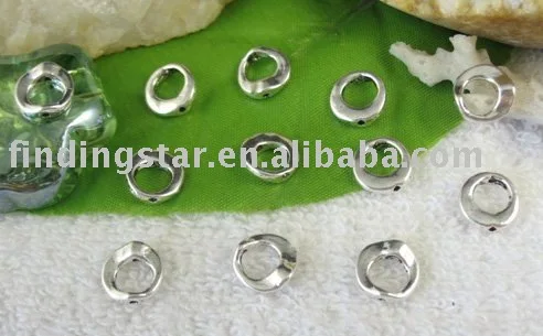 FREE SHIPPING 240PCS Tibetan silver circle bead frame A10242