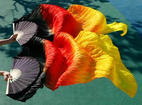 Imagen 2 del producto 1 par de abanicos de danza del vientre de seda Natural teñida a mano, de alta calidad, color negro, rojo, naranja y amarillo, 2018