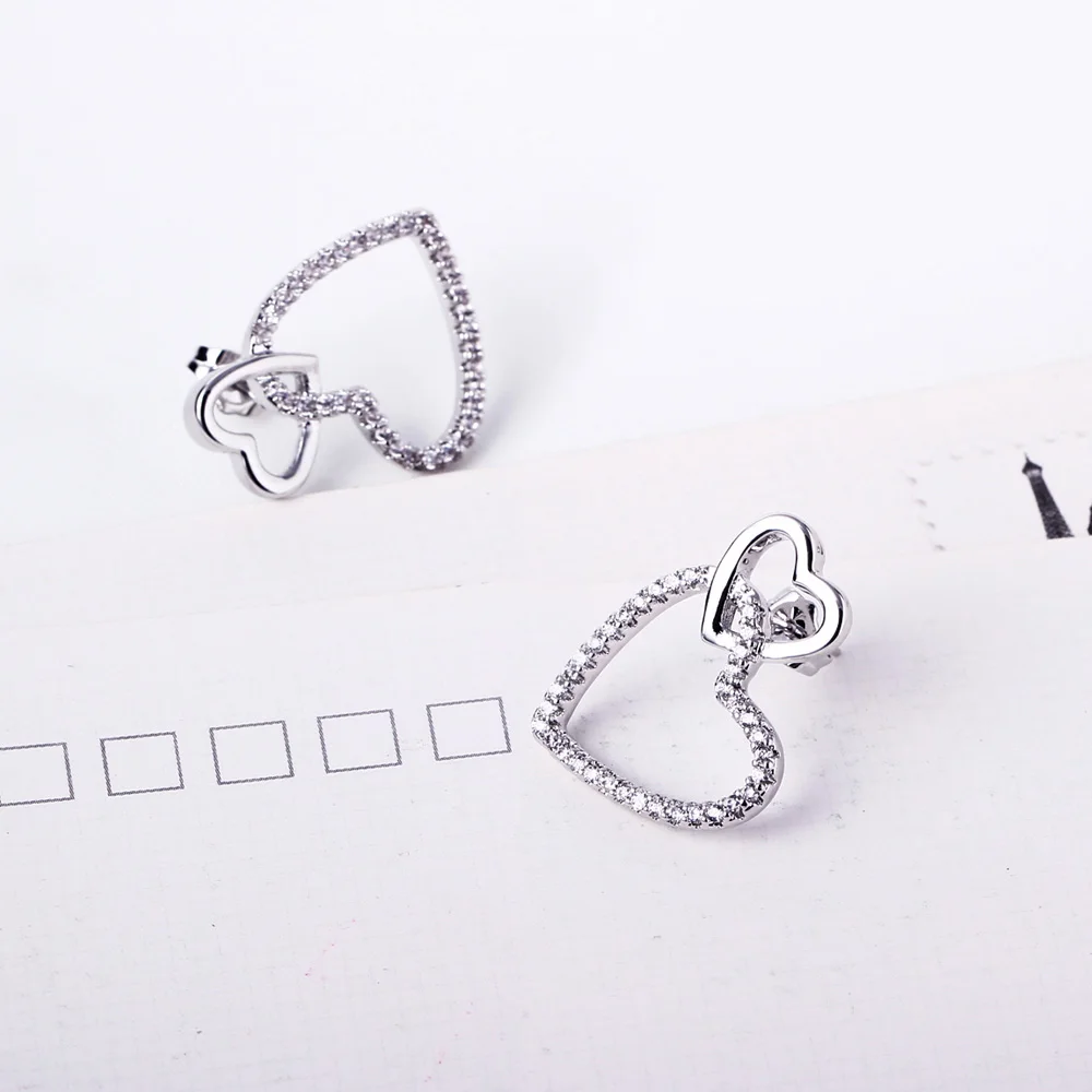 Dreamcarnival1989 Women Stud Earings Cute Hollow Linked Hearts Rhodium-Color Clear White Blinking CZ Paved Boucles d\'oreilles