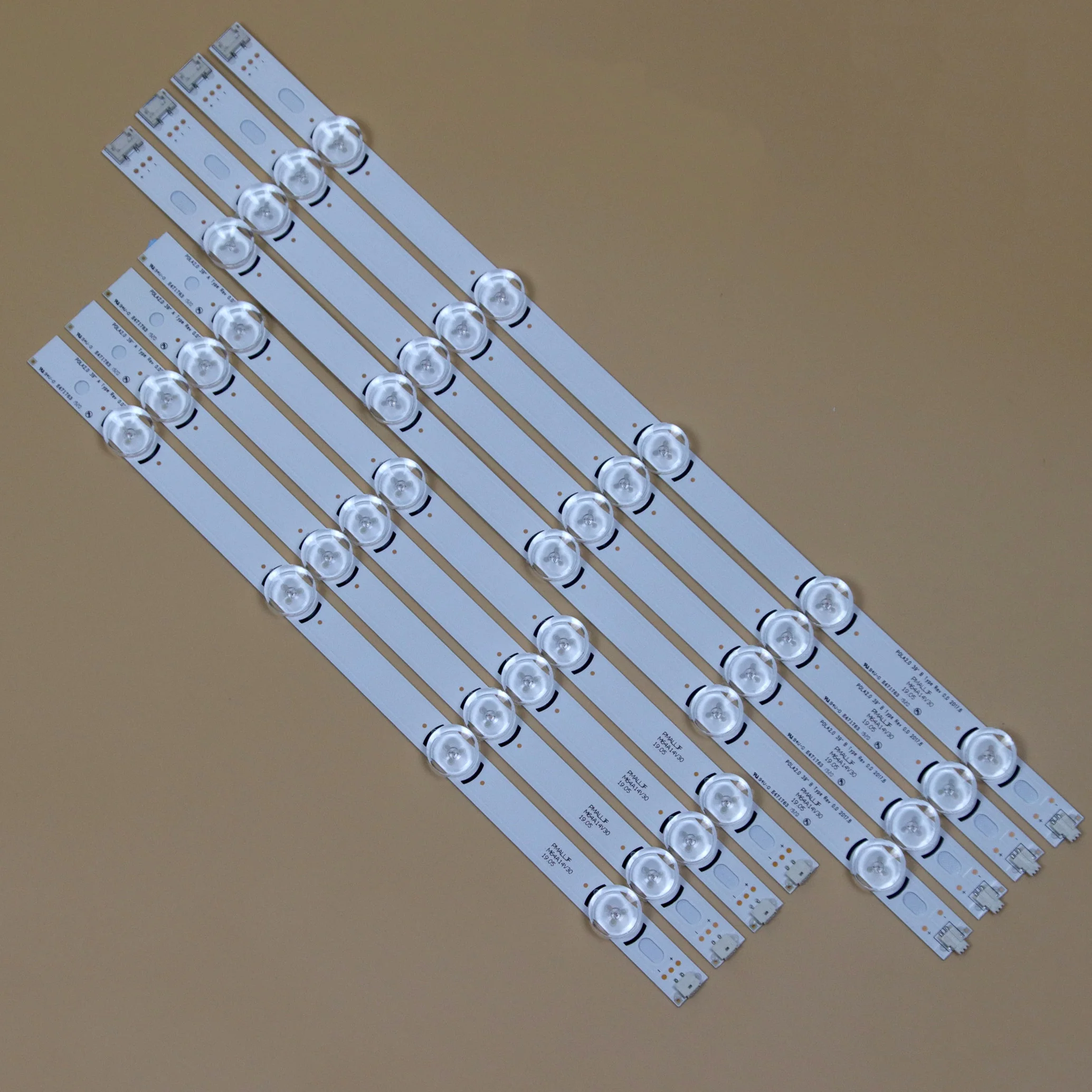 

TV LED Light Bars For LG 39" 39LN575V 39LN5778 39LN577S 39LN577V 39LN5788 Backlight Strips Kit 9 LED Lamps Lens 8 Bands HC390DUN