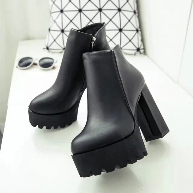 2024  winter fashion boots thick heel boots platform high-heeled boots fleece lined boots women's shoes