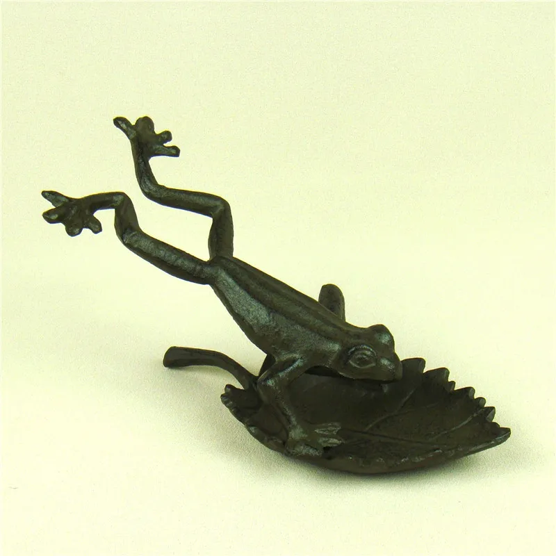 Creative Pig Iron Frog Jewelry Organizer Dish Decorative Metal Leaf Ashtray Household Novelty Ornament Handicraft Accessories