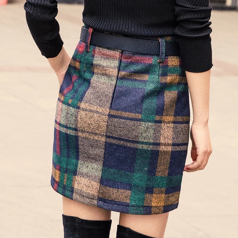 S-3XL New Women\'s Woolen Blends Skirt Autumn Winter 2024 Fashion Elegant Plaid Thick Slim Short Skirt Girl Female Red Green Blue