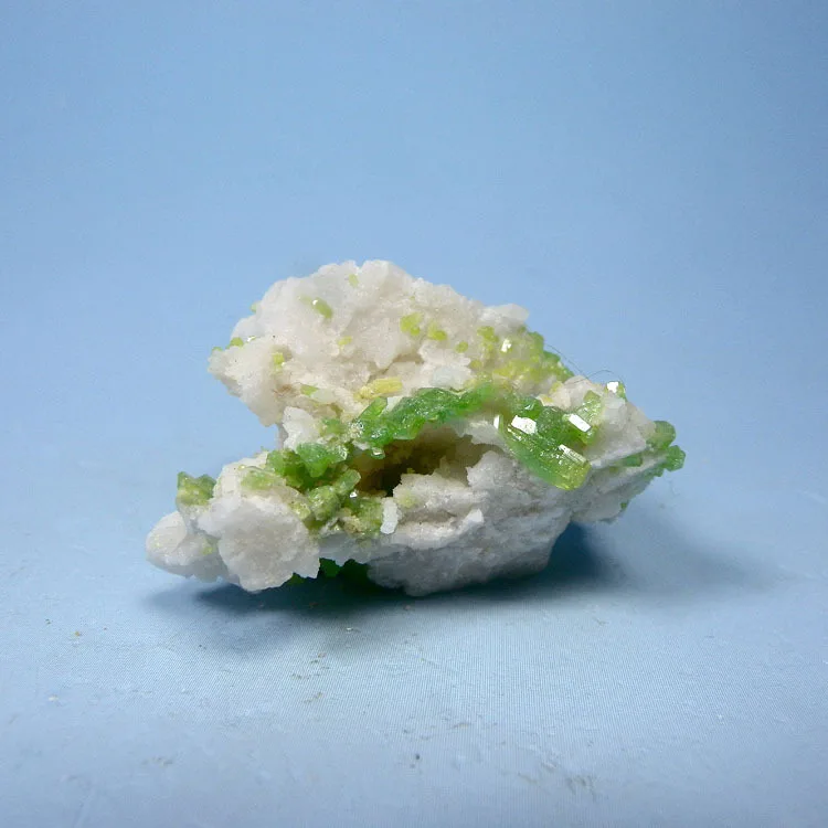 Natural Mineral Pyromorphite Pyromorphite natural mineral crystals teaching specimen collection Kistler