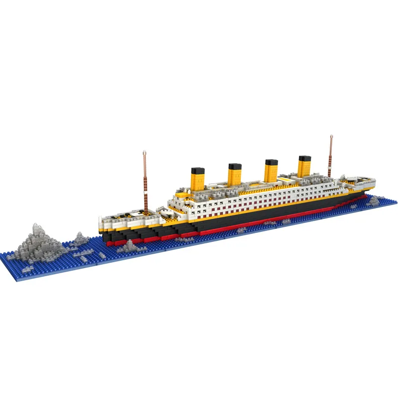 [Funny] Assembly 1860pcs Diamond TITANIC Luxury Cruise Ship 3D Boat model builing blocks Bricks education toy kids child gift