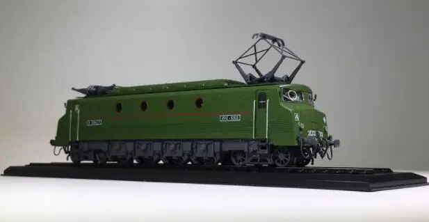

Специальное предложение редкая модель немецкого поезда 2D2 5302 статическая сборка модель поезда коллекция моделей поезда 1:87